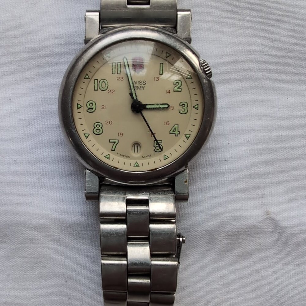Swiss Army Women's Silver and Cream Watch